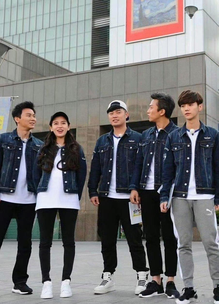 Angelababy邓超即将合拍那时候的鹿晗还是个清爽的少年，一晃多少年过去了？