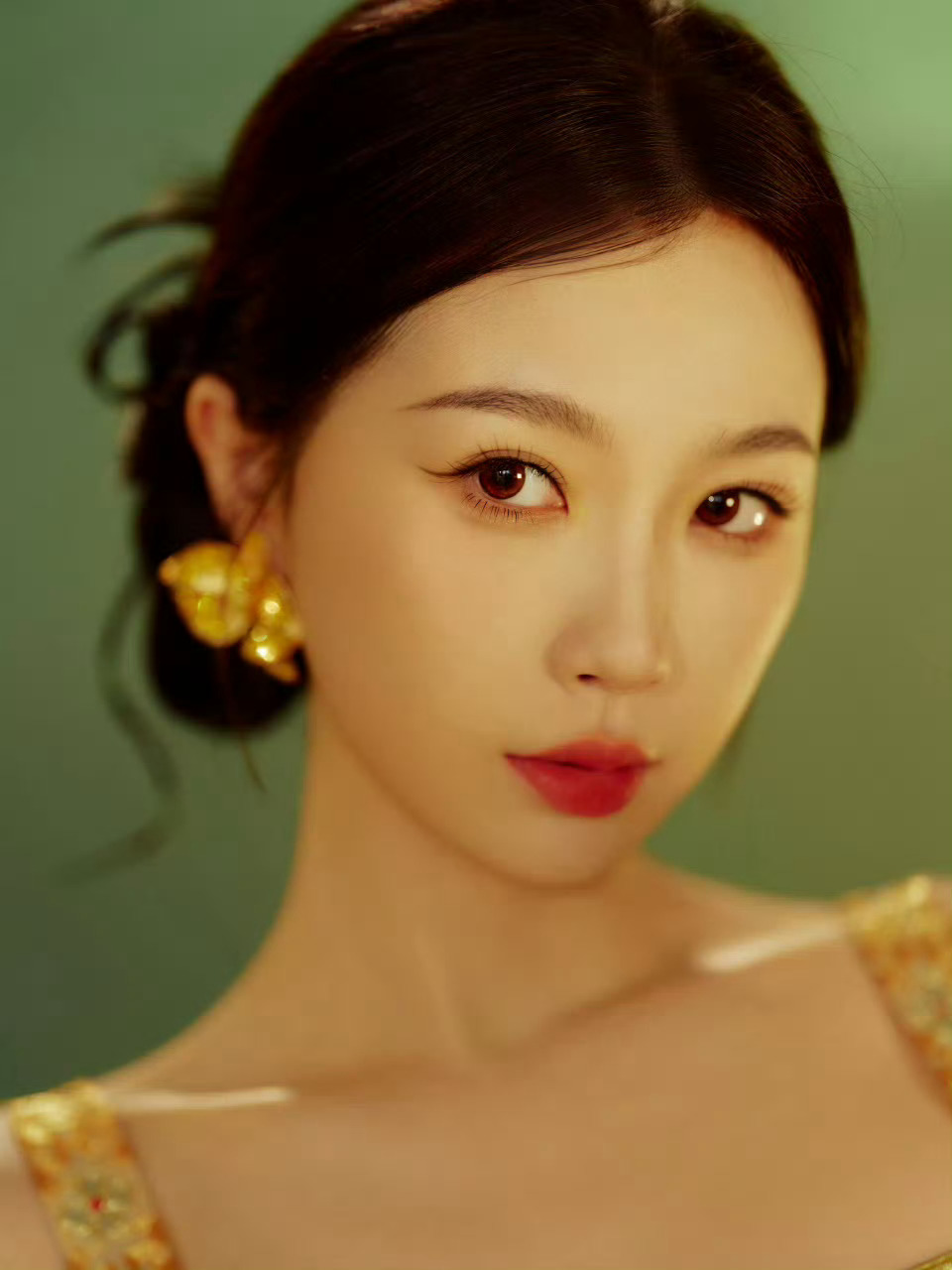 REDGALA  虞书欣工作室出图，女神来了！ 