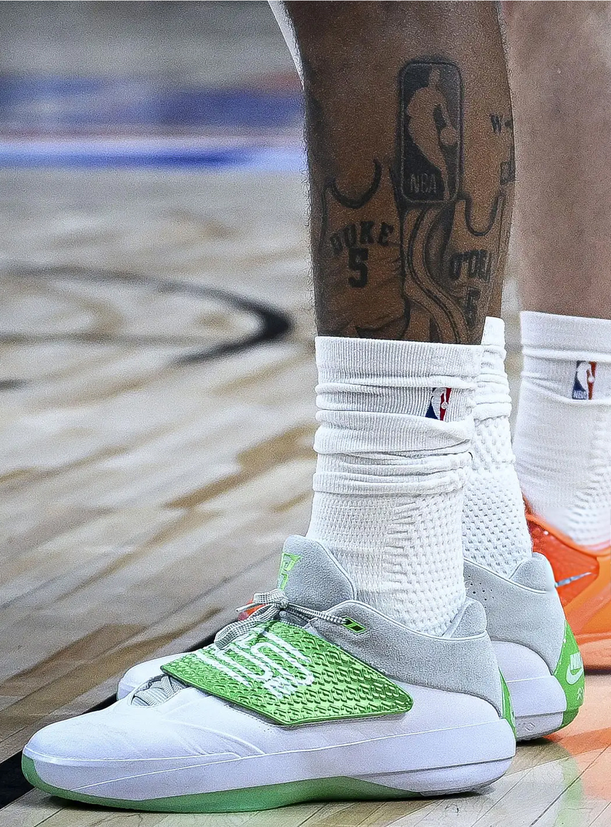 保罗·班凯罗 · Air Jordan 4020班凯罗这4020略显抽象了登场3