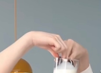 戏影手交现场 