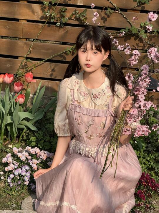 “春来无事，只为花忙”🌸