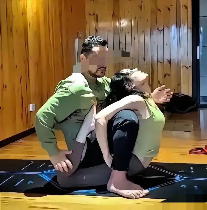 披着羊皮的恶徒终会暴露真面目！河南郑州的一家连锁瑜伽馆，爆出一桩丑闻。一个印度籍