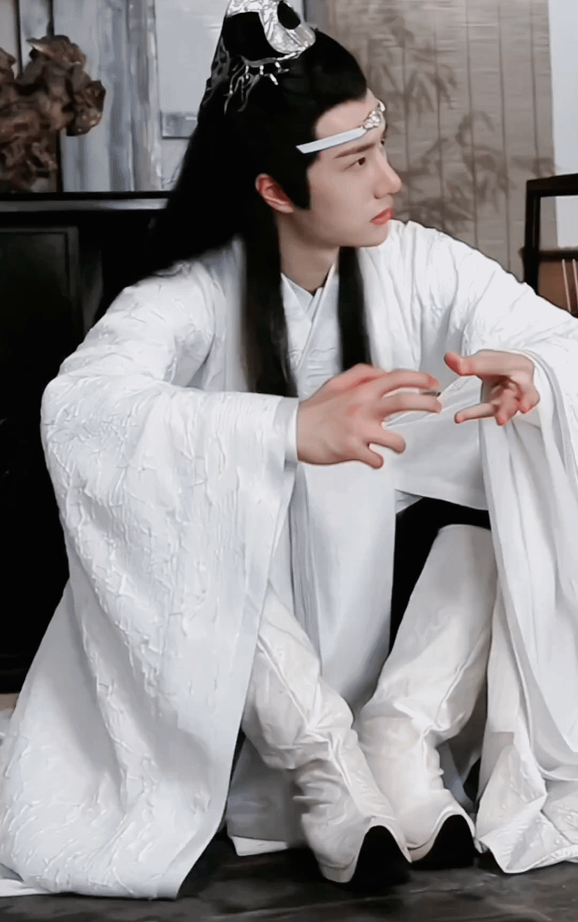 可爱小蓝！！！！[送花花] ​​​