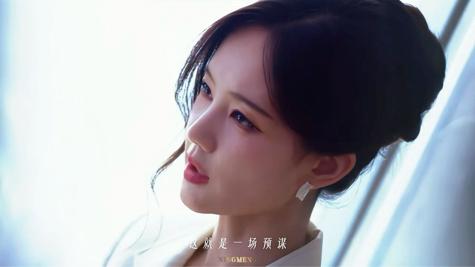 李一桐新剧扇巴掌好解气李一桐扇巴掌给我看爽了《美人余》余梦名场面来袭，积攒许久的