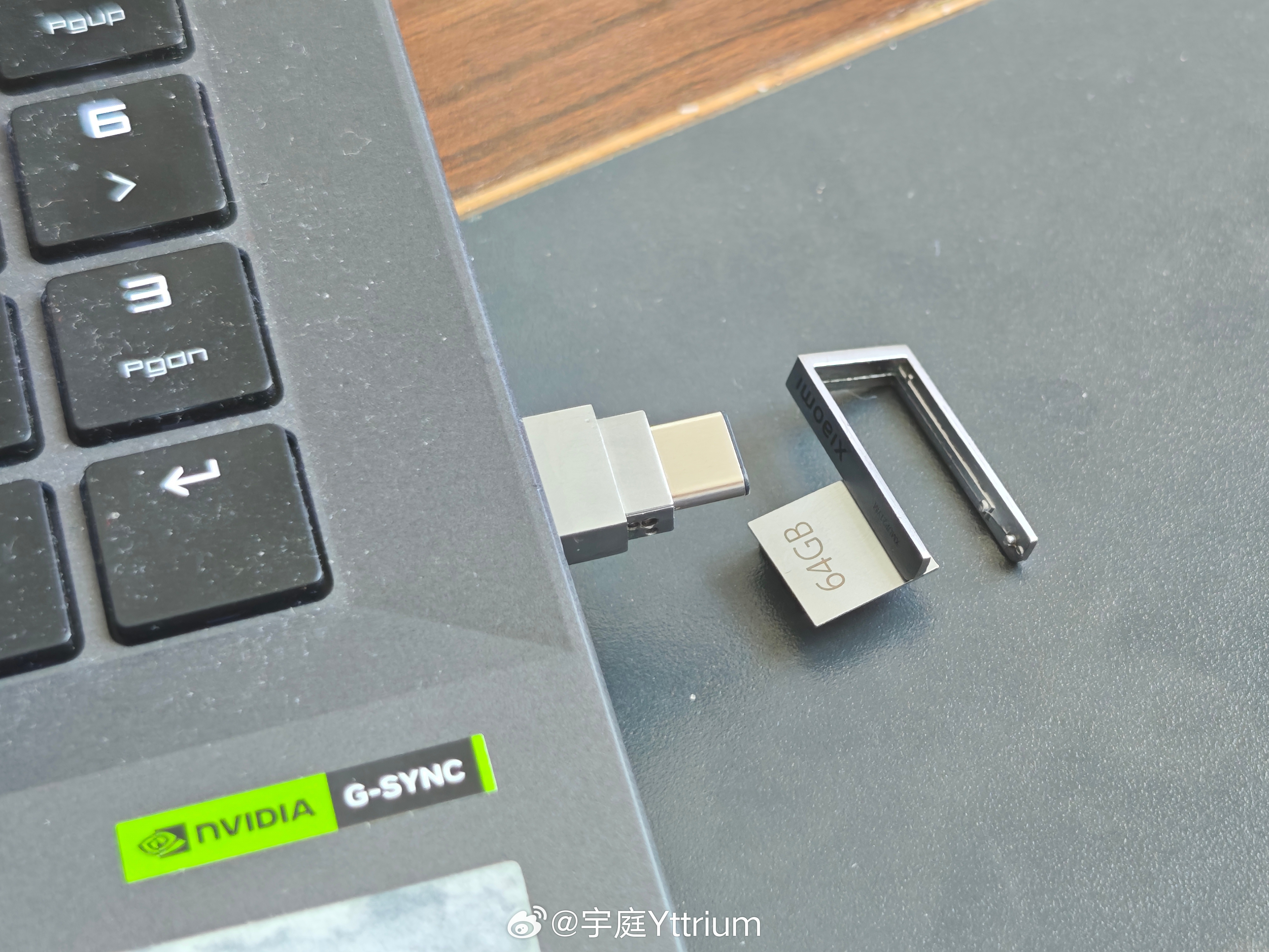 急着出去开会，u盘拔不下来了…… 沈阳·沈阳国际软件园