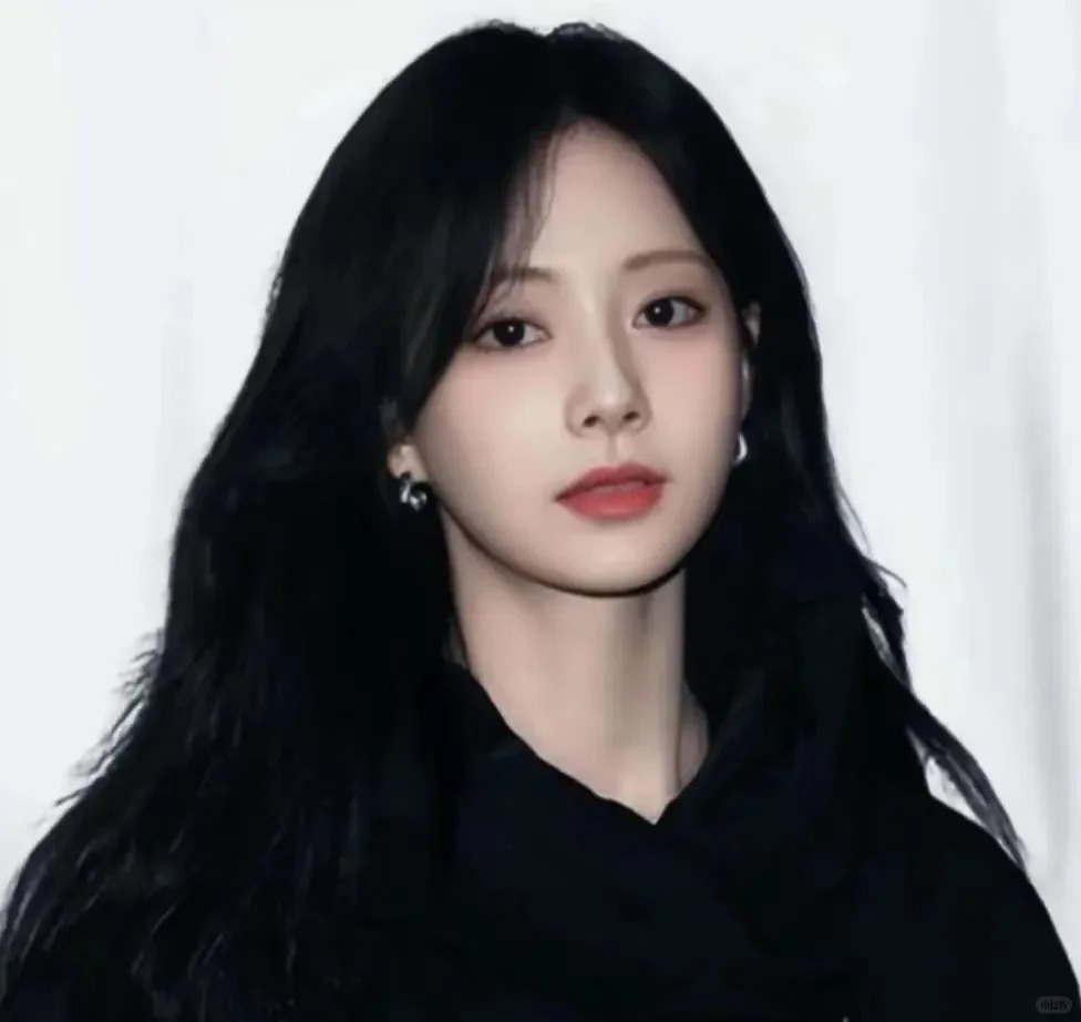 周子瑜不与JYP续约 周子瑜将离开jyp，但继续参加twice全体活动~期待周子