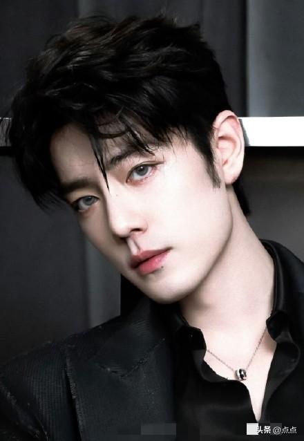 听说肖战在《十日终焉》里戴了灰瞳！啊啊啊不管了，非官宣我也先硬接！[努力]
白羊