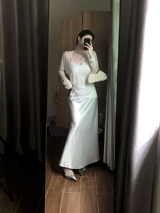 白色系也能穿出清冷气质美女感～