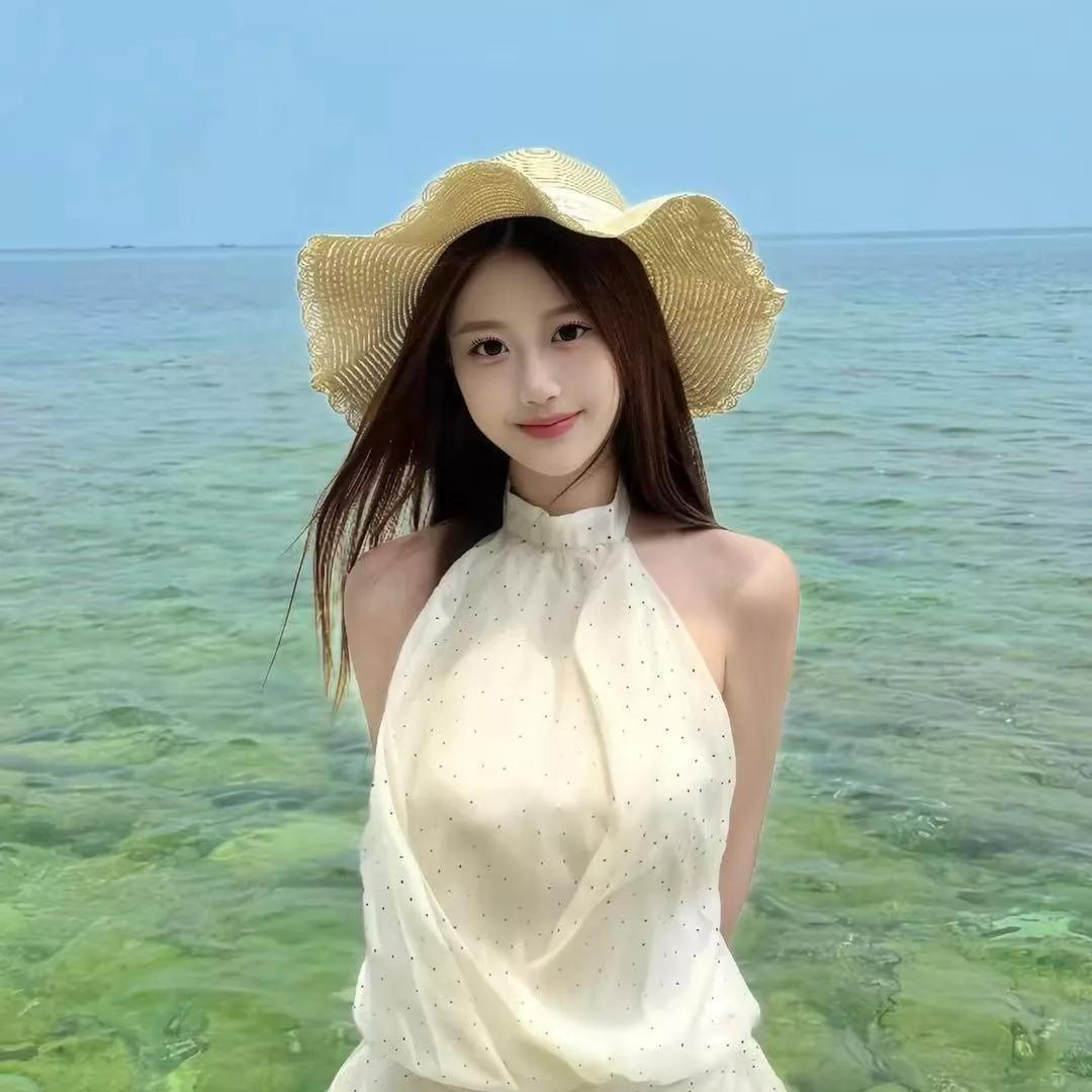 海边度假穿搭指南，清爽又时髦！沙滩度假感穿搭 海边度假穿搭 初夏度假风穿搭 海边