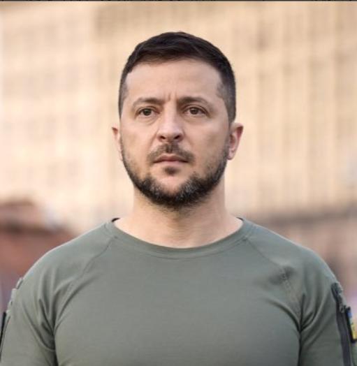 泽连斯基今天（北京时间1月13日）写道：“伊朗现在正在发生的事情大规模抗议，实际