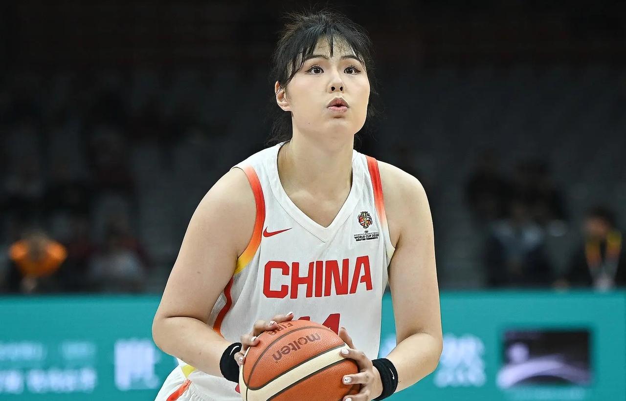 李月汝：很遗憾无法出战世界杯，但我的心和大家在一起， 姐妹们加油！
中国篮球之队