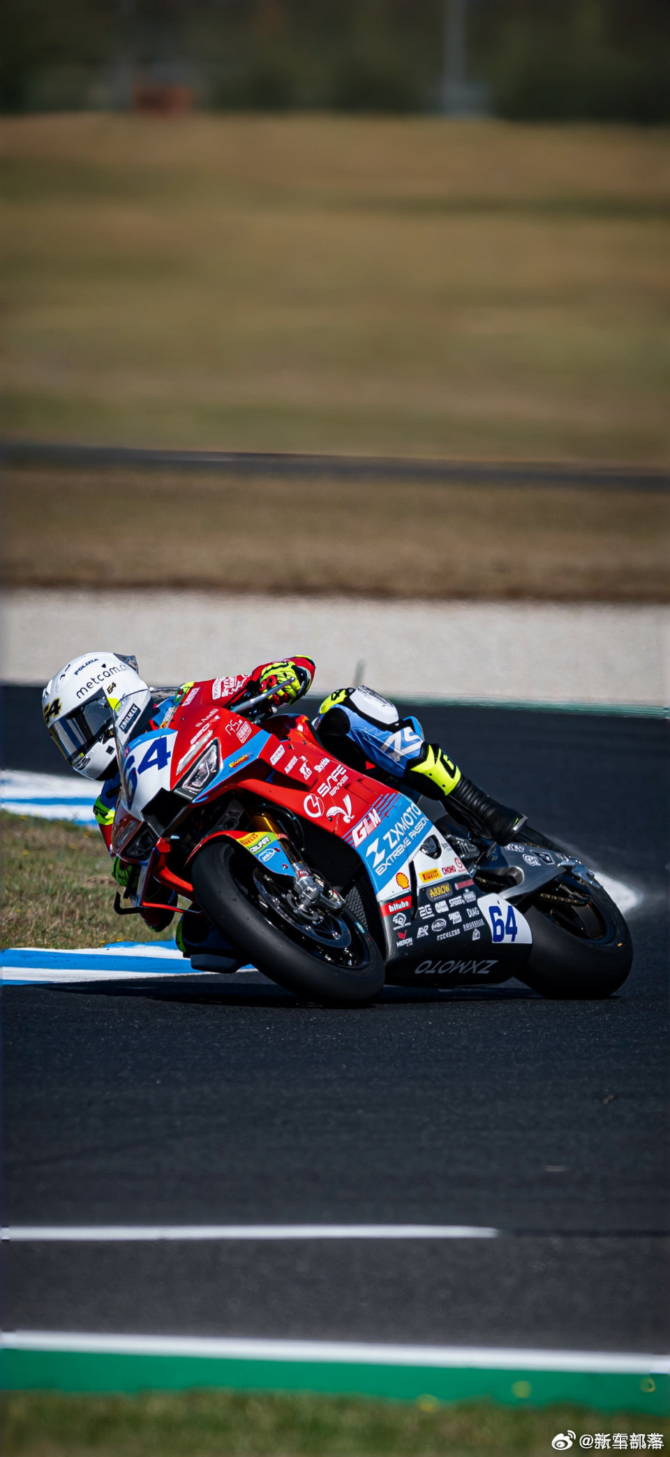 张雪机车夺冠从修车学徒到WSBK世界冠军缔造者，张雪用20年把“国产摩托拿世界冠