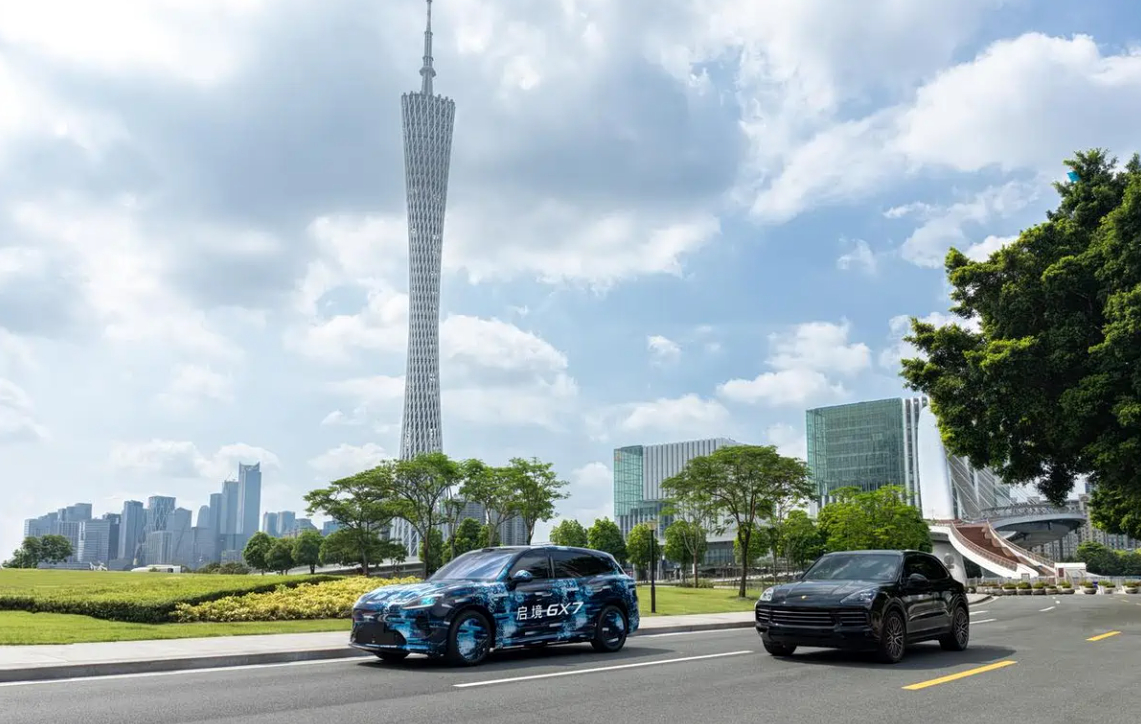 启境品牌的第二款车型—启境GX7发布了官方谍照。这是一台大五座SUV，看图也能知