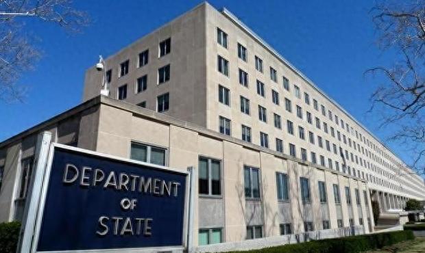 美国国务院公开出来喊话了！要求中国赶快放人！7月15日，美国国务院通过美国之音等