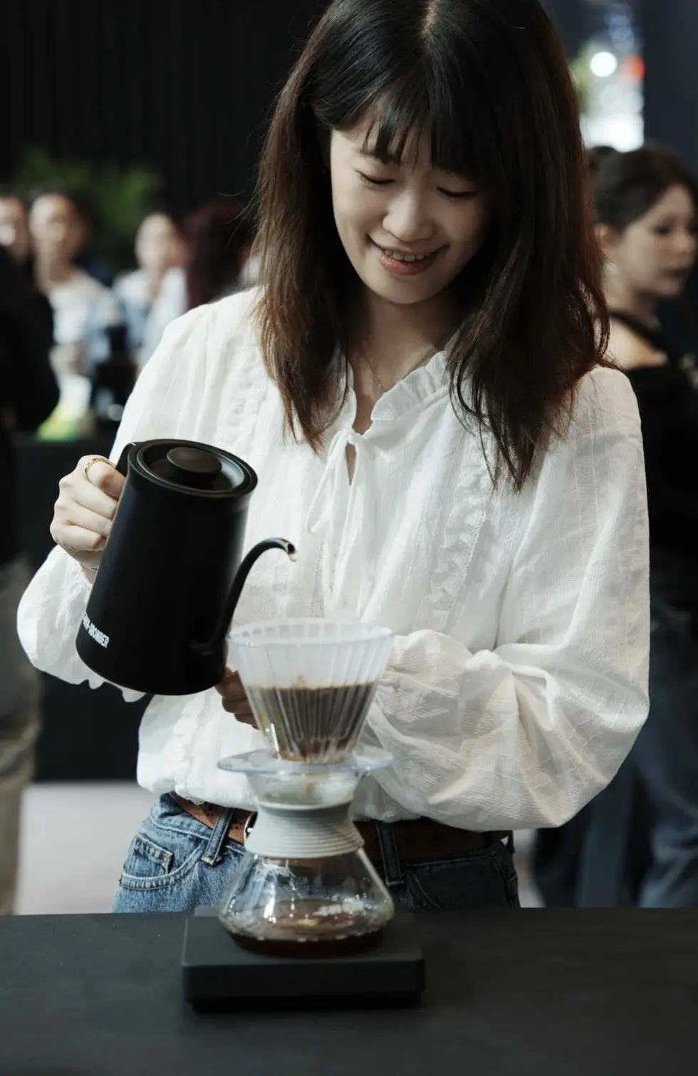 风来了，我在往前飞了！