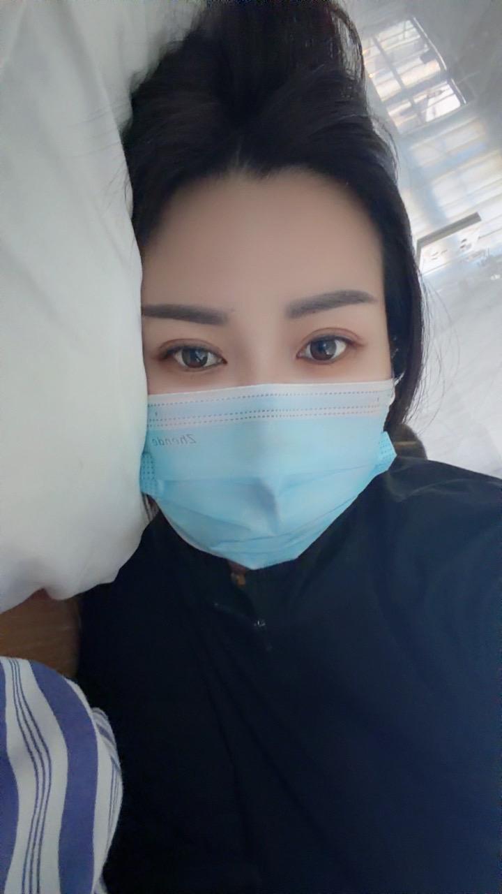 一下车直奔诊所去输液，新冠也没这严重