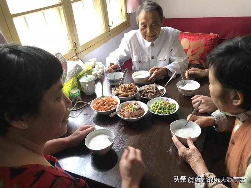 今年42了，胃 病花了两三万，都打了水漂，后面花了几百块，两个多月就结束了。还好
