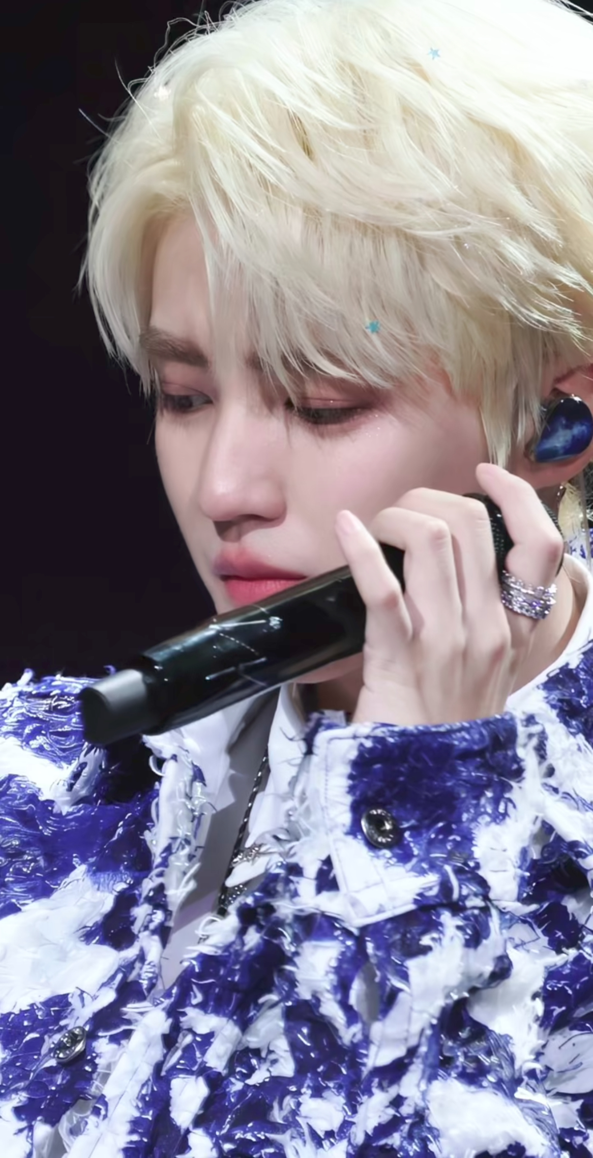 王俊凯💙王俊凯电影刺猬💙💙王俊凯首张同名专辑wjk   💙💙王俊凯演唱