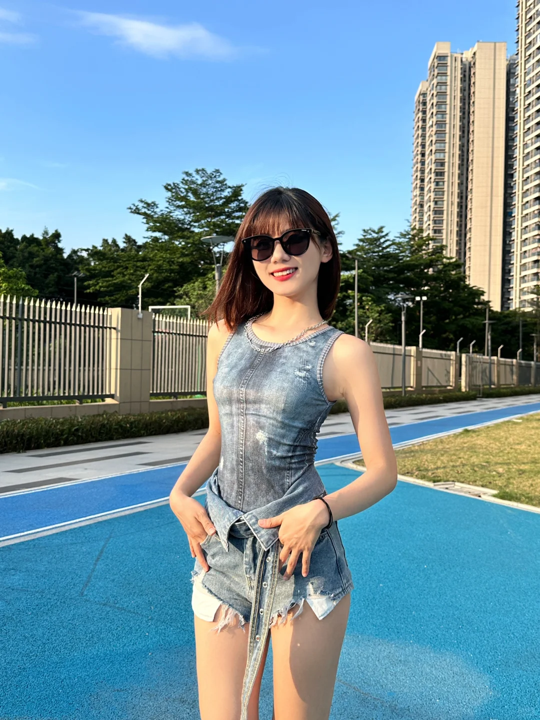 🌈夏日出片离不开的宝藏墨镜☀️