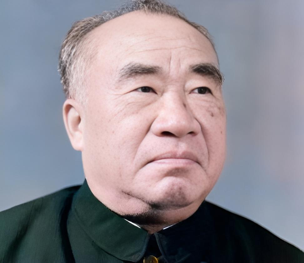 1959年，刘少奇当选国防委员会的主席，十大元帅中只有九个人担任了副主席，也就是