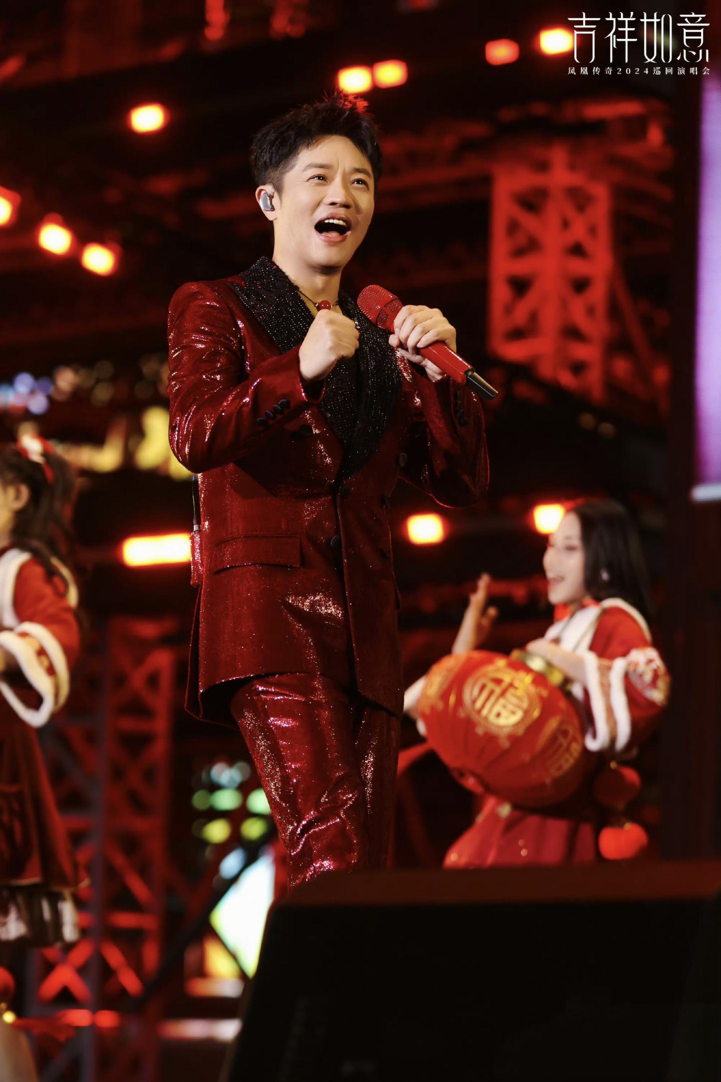 小迷妹上线啦哈哈！！