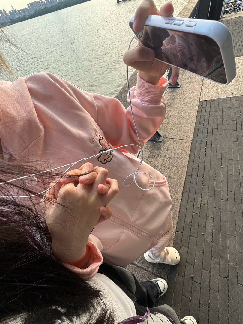 爱上你一万次也不算多