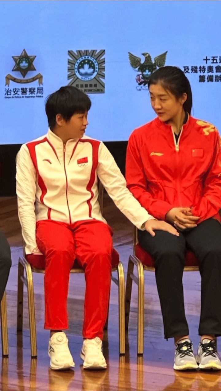 全红婵夸陈梦好漂亮陈梦和全红婵之间的姐妹情太感人了 ，陈梦全宝，两位都是卫冕奥运