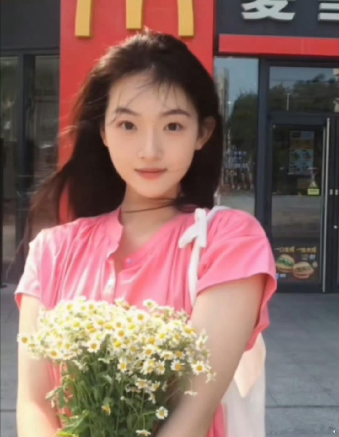 甘瑞琦 grq甘瑞琦故卿归 grq甘瑞琦渡亡人“成名的代价是铺天盖地的谩骂吗” 
