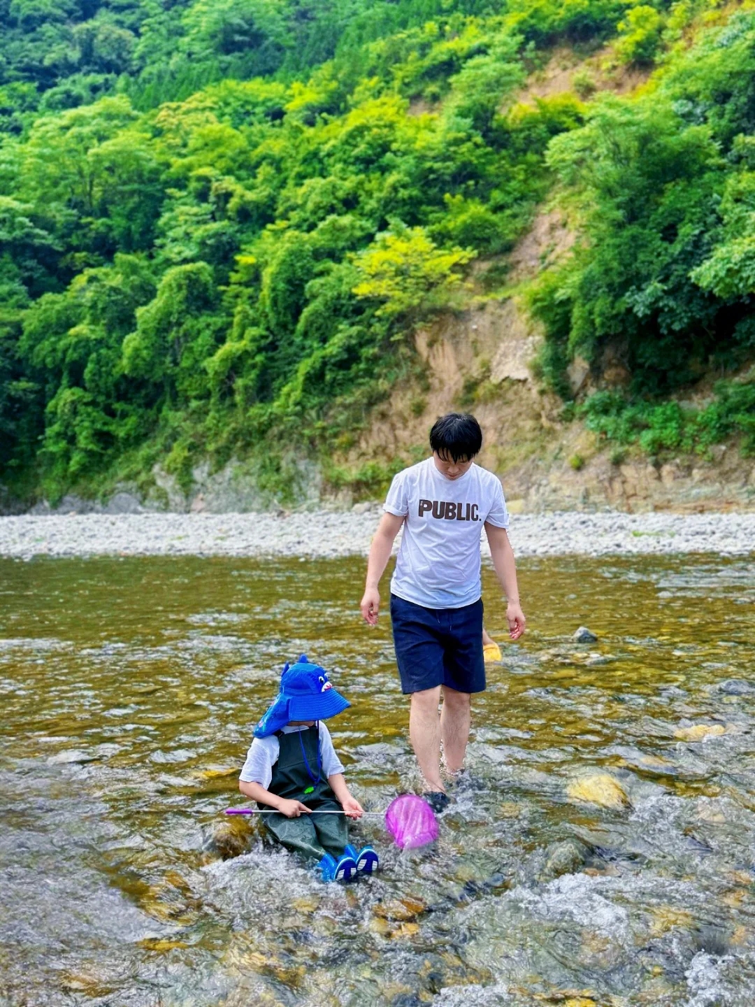 西安1h溯溪露营🏕️这片浅滩鱼🐟真的巨多‼️