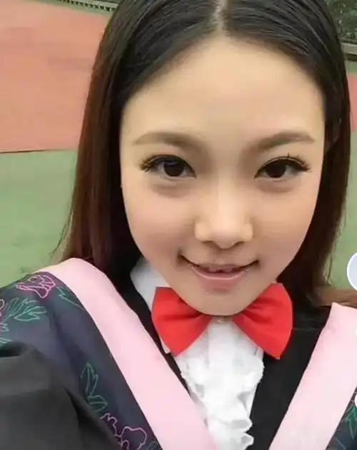 2025年12月24日，山西运城32岁口才老师悦悦突发脑梗，经全力抢救无效，于2