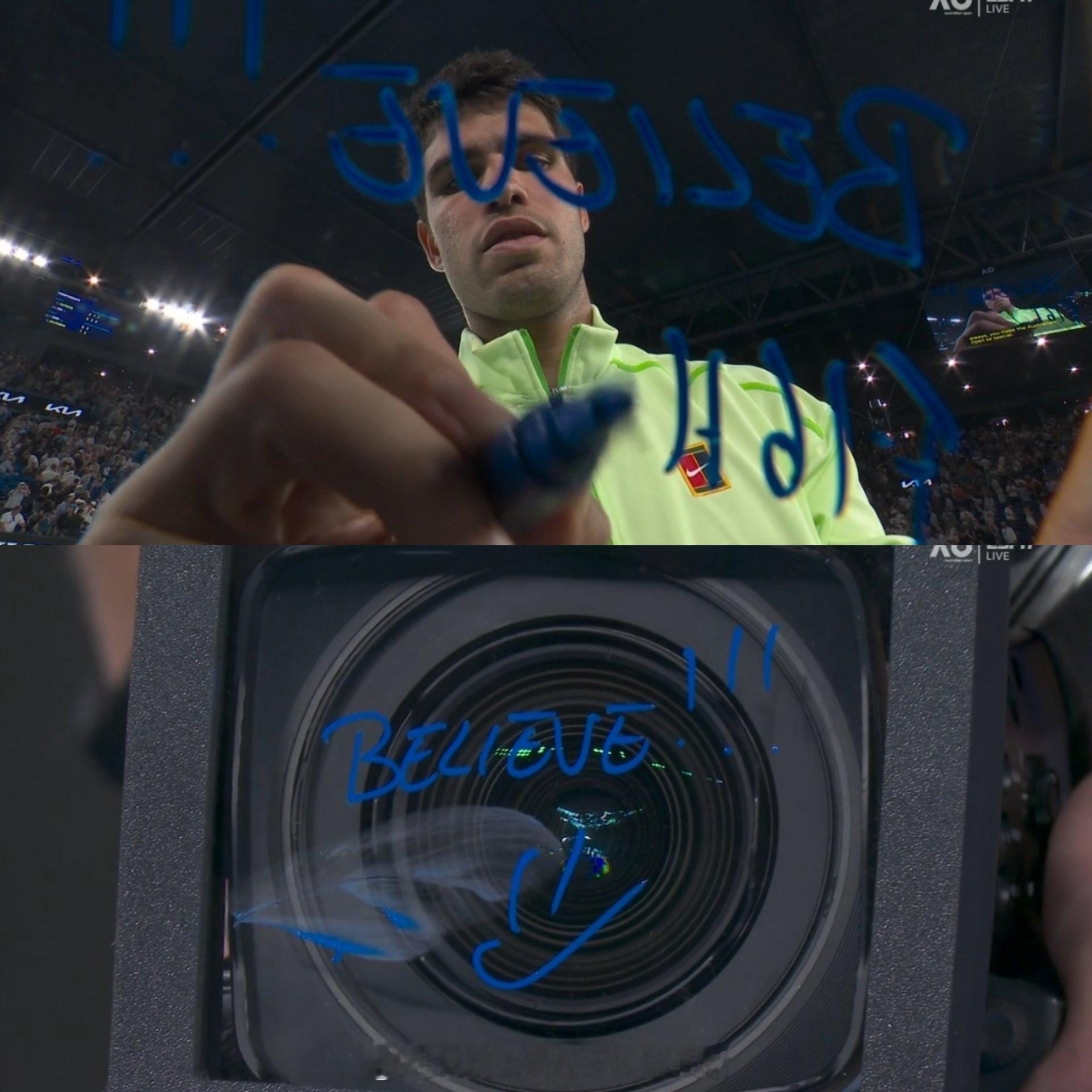 卡洛斯·阿尔卡拉斯在澳网击败兹维列夫后，在镜头上写下：“心怀信念！！！”阿尔卡拉