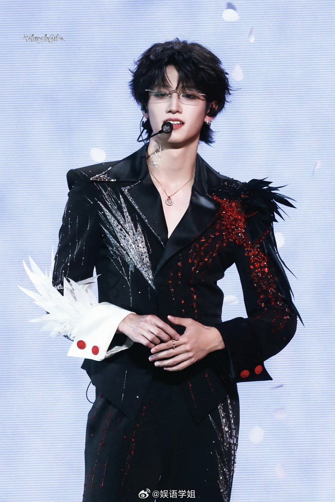 朱志鑫生图帅成这样还有什么烦恼点开朱志鑫的生图直接被狠狠惊艳到，原相机镜头完全是