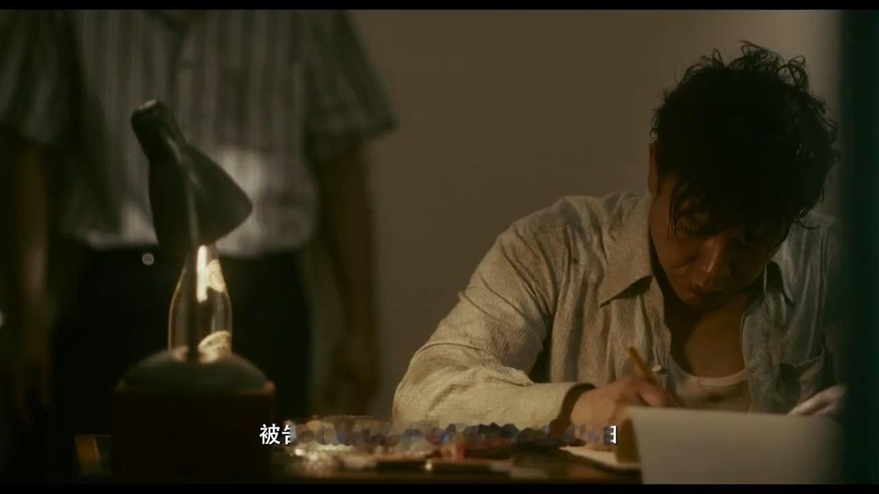 翁子光聊张颂文表演给多种答案翁子光说纸盒藏迷拍的是人 上影节首映完就一波好评，但
