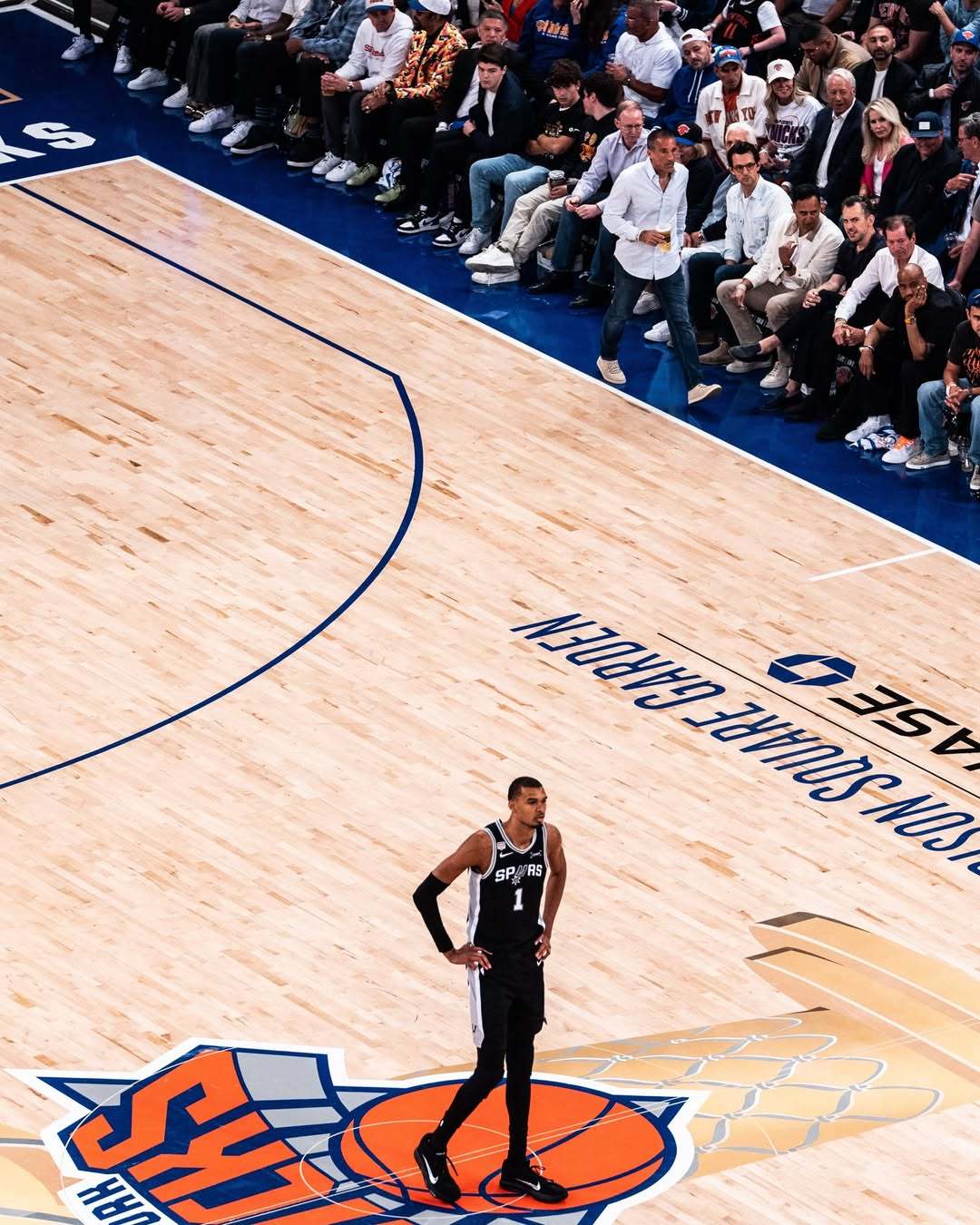 文班能率领马刺扳成2-2平吗？NBA