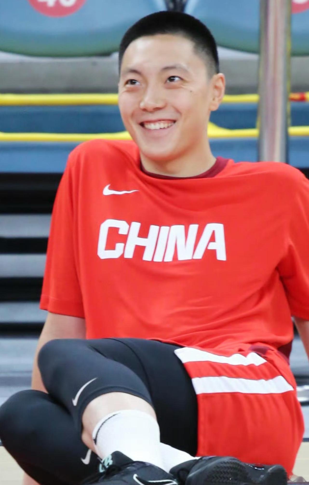 中国男篮vs波黑男篮胡明轩上半场的表现应该值得拥有一个亚洲杯名额 ​​​
