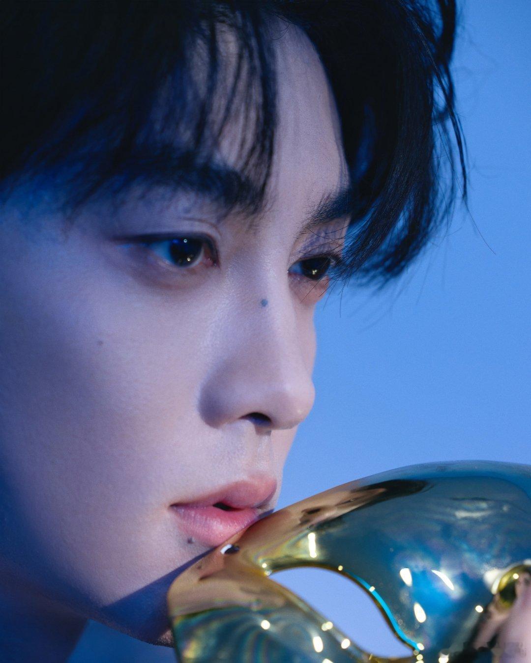 txn “我就是摄像头会对焦 而主角永远是你.𝓢𝓸 𝓘 𝓪𝓶 𝓽𝓱