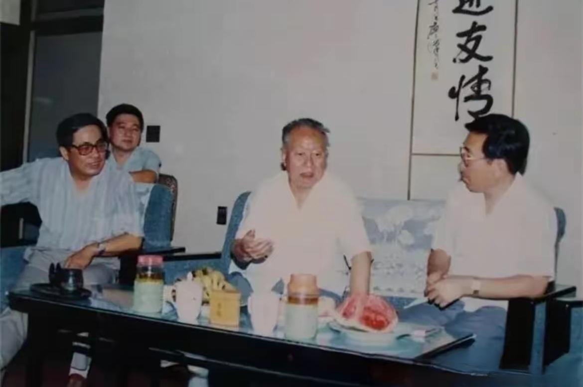 ＃红色文化＃
伟人风采欣赏：