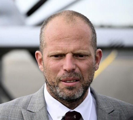 刚刚收到的消息：比利时国防部长表示，欧洲在格陵兰岛的军事力量无法战胜美国，但欧盟