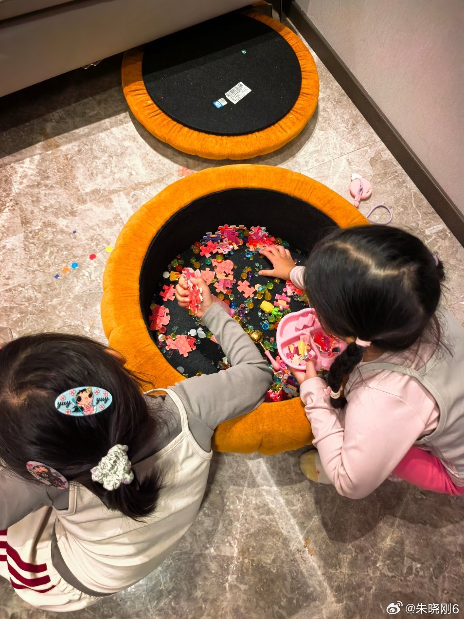 本来回家心情挺好[怒][怒] ​​​