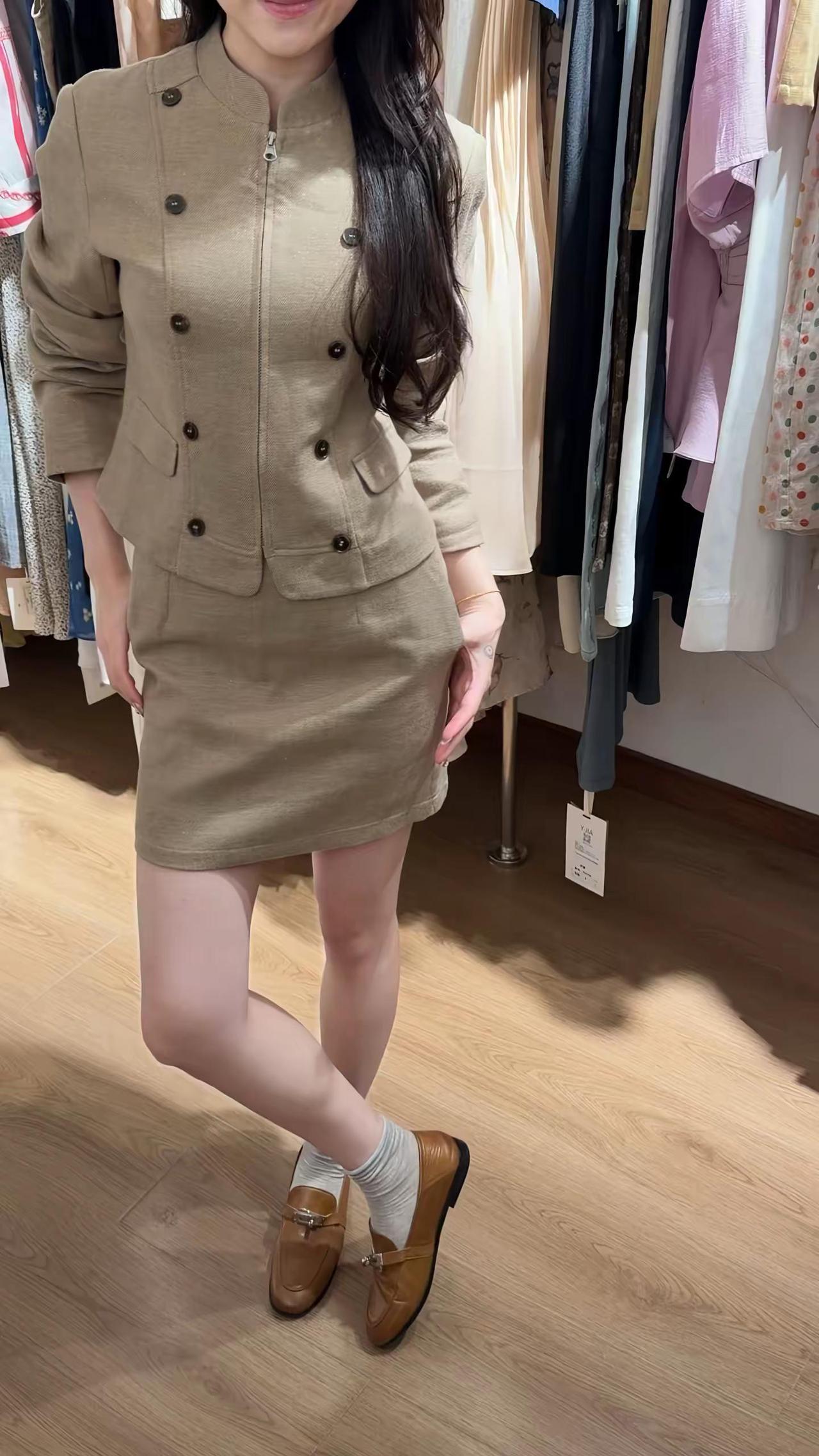 好听的话我不会说，好看的衣服我有很多