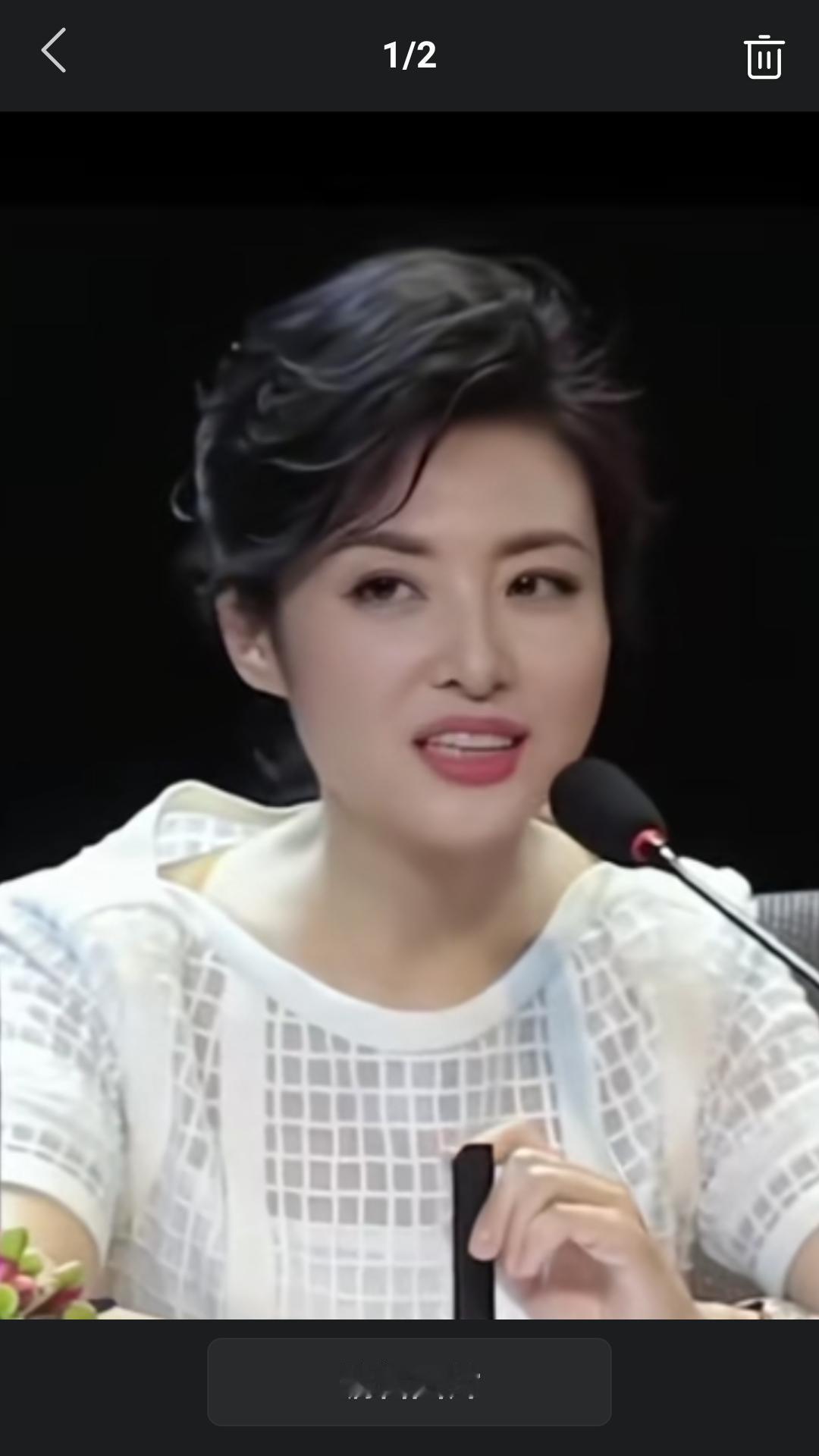 近日前央视一姐周涛接受媒体采访时直言:我离开了工作21年的中央电视台，离开了工作