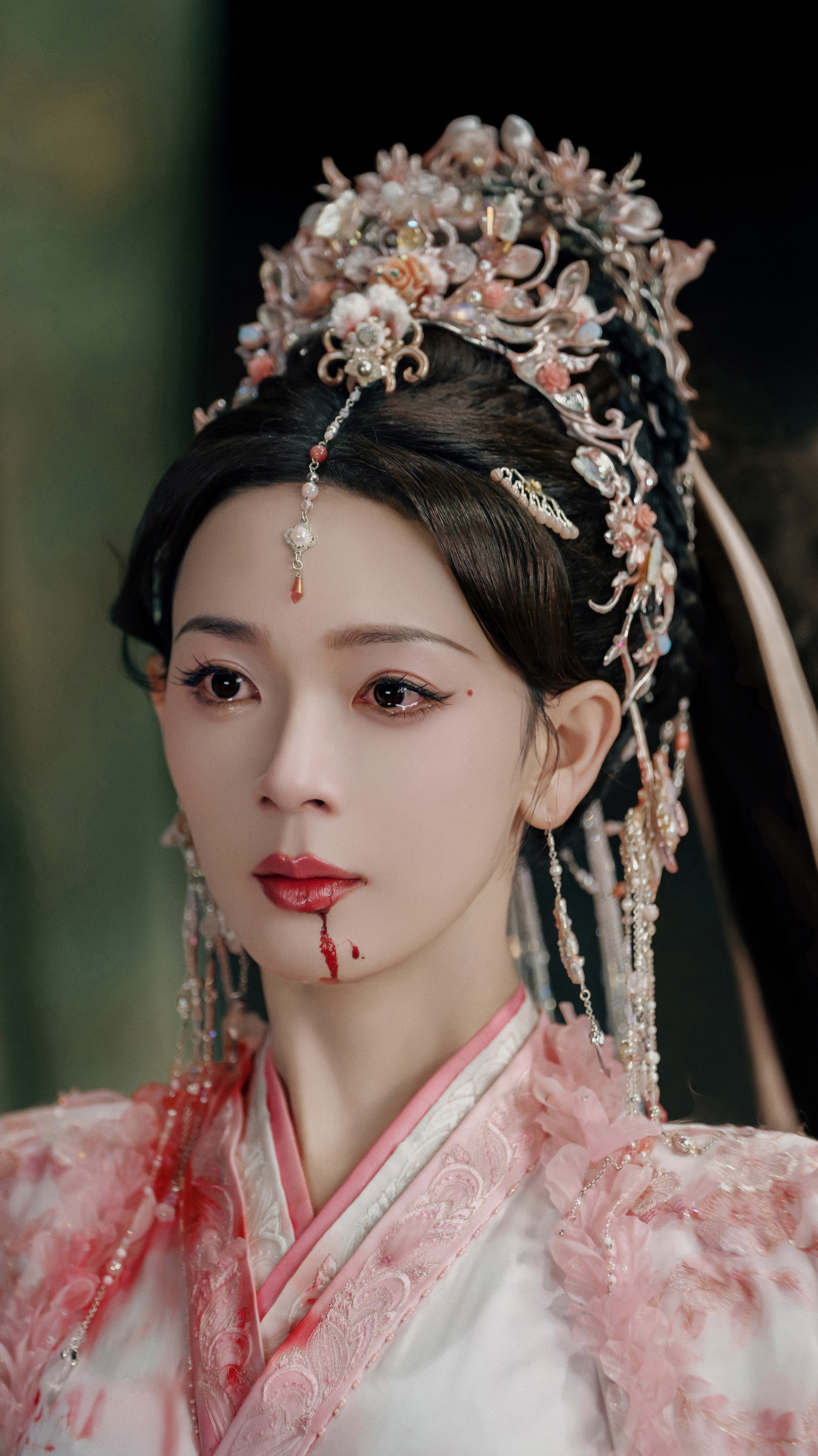 是最后的 好漂亮的粉白桃 《水龙吟》西方桃☽ 剧照-粉衣（粉白）-含泪💧💧?