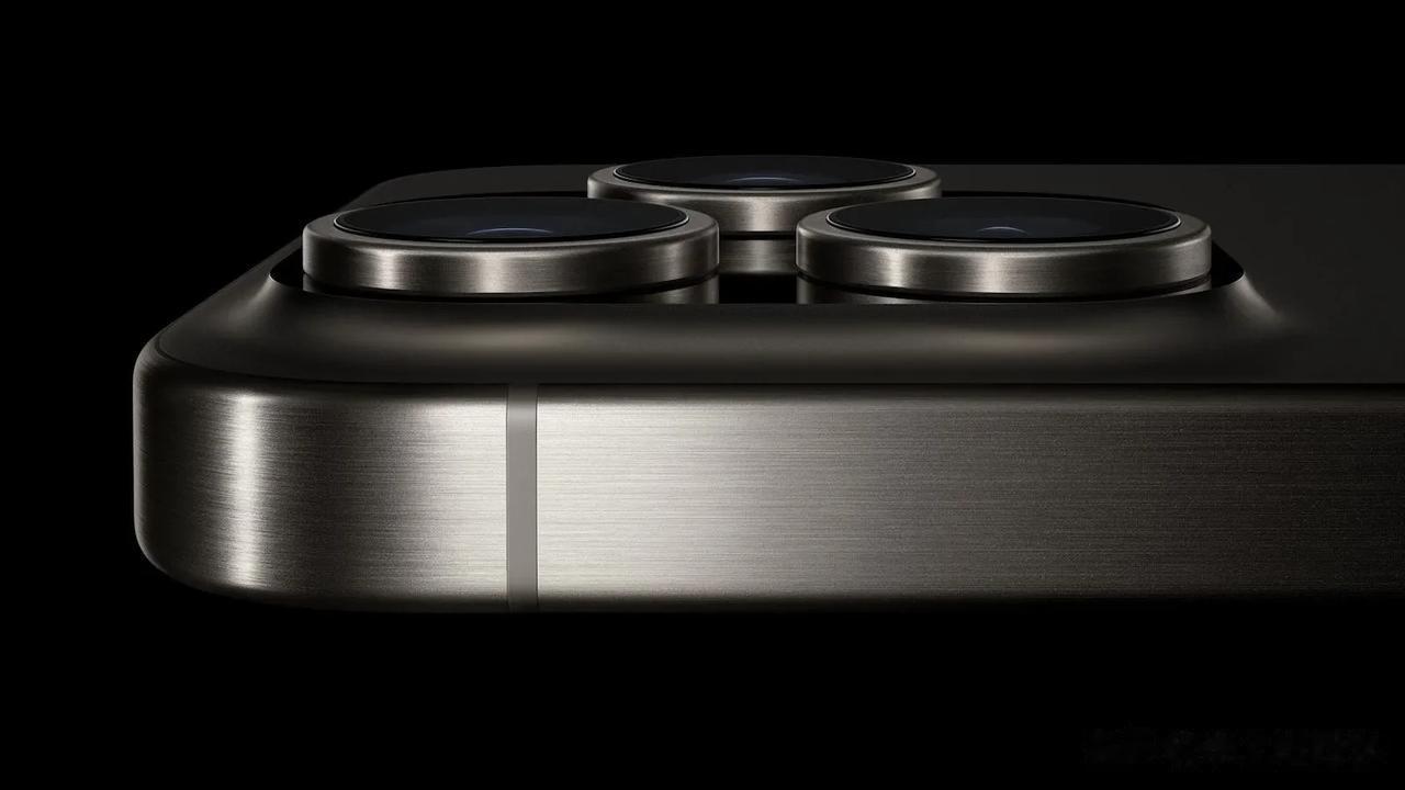 【苹果正式回应 iPhone 15 Pro 系列过热问题】

MacRumors