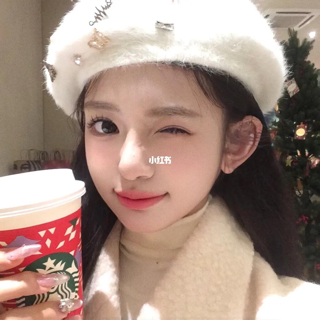 让我做你的开心果⸝⸝> ಲ <⸝⸝