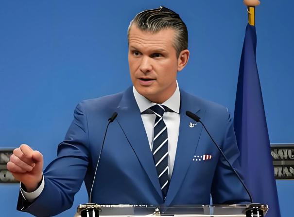 就在刚刚，

美战争部长：中国和俄罗斯，美国不放在心上。
 
原话是这么说的。记