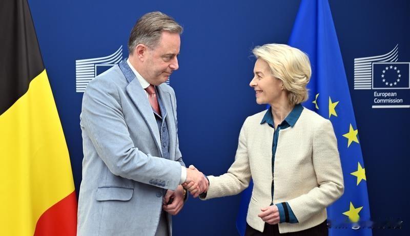 欧盟援乌资金方案搁浅，成员国分歧暴露地缘政治困局。

欧盟布鲁塞尔峰会无功而返。