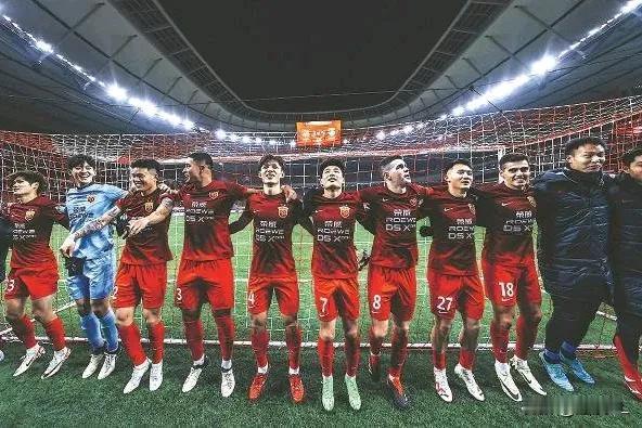 不解决这个问题，亚冠难有作为！上海海港是不是盛产乌龙后卫和“射正亡”？不进个乌龙