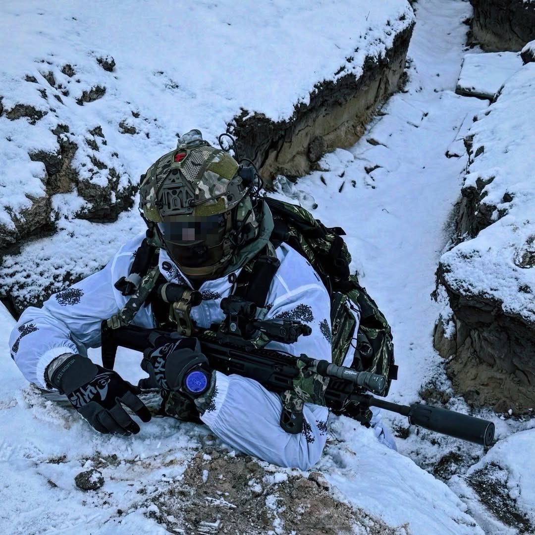 使用HK433的乌军特战烽火问鼎计划每天认识一件兵器