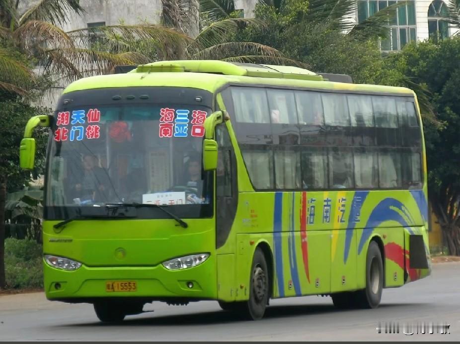 海南 海南（海口、三亚等）曾经开往内地的省际长途线路（二）
三亚—天门
海口—襄