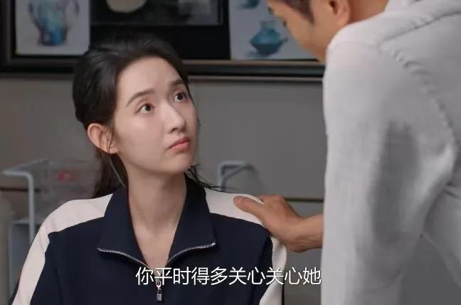 《好团圆》
向南的老公质问向南为什么没把小姑子的事告诉自己，向南觉得应该小姑子自